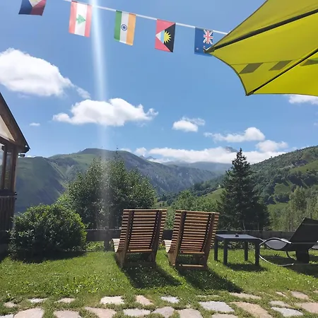 Le Domaine Du Trappeur 2*