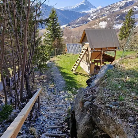 Le Domaine Du Trappeur Holiday park Saint-Sorlin-d'Arves