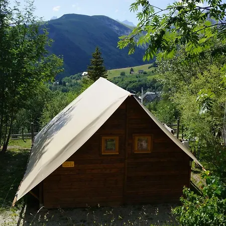 Le Domaine Du Trappeur